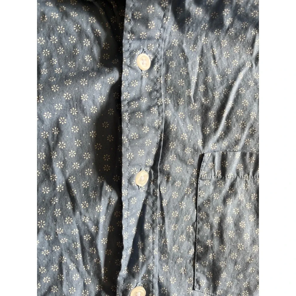 J. Crew Men's‎ Flex Washed Slim Fit Blue Printed Button Down Shirt- Size S